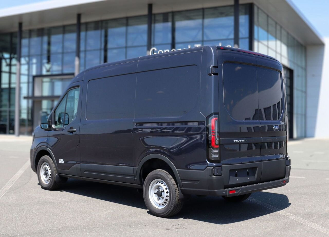 FORD Transit T8 2.3 MT, 2024 Новый - Цельнометаллический фургон: фото 3 FORD Transit T8 2.3 MT, 2024 Новый - Цельнометаллический фургон: фото 3