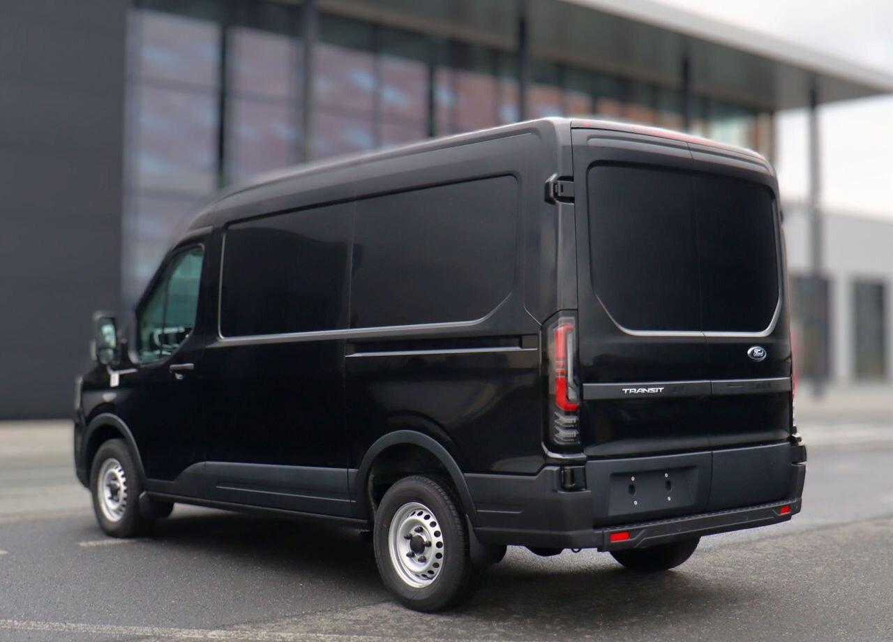 FORD Transit T8 2.3 MT, 2025 Новый - Цельнометаллический фургон: фото 3 FORD Transit T8 2.3 MT, 2025 Новый - Цельнометаллический фургон: фото 3
