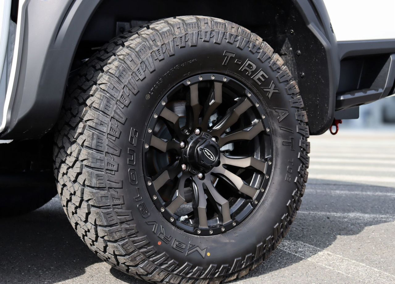 Новый Пикап Ford Ranger 2.3 AT, Новый: фото 13