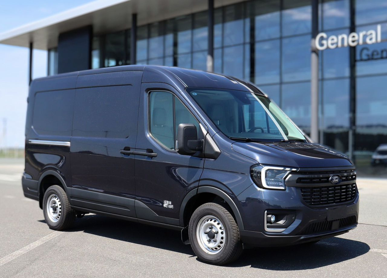 Новый Цельнометаллический фургон Ford Transit 2.3 MT, Новый: фото 8