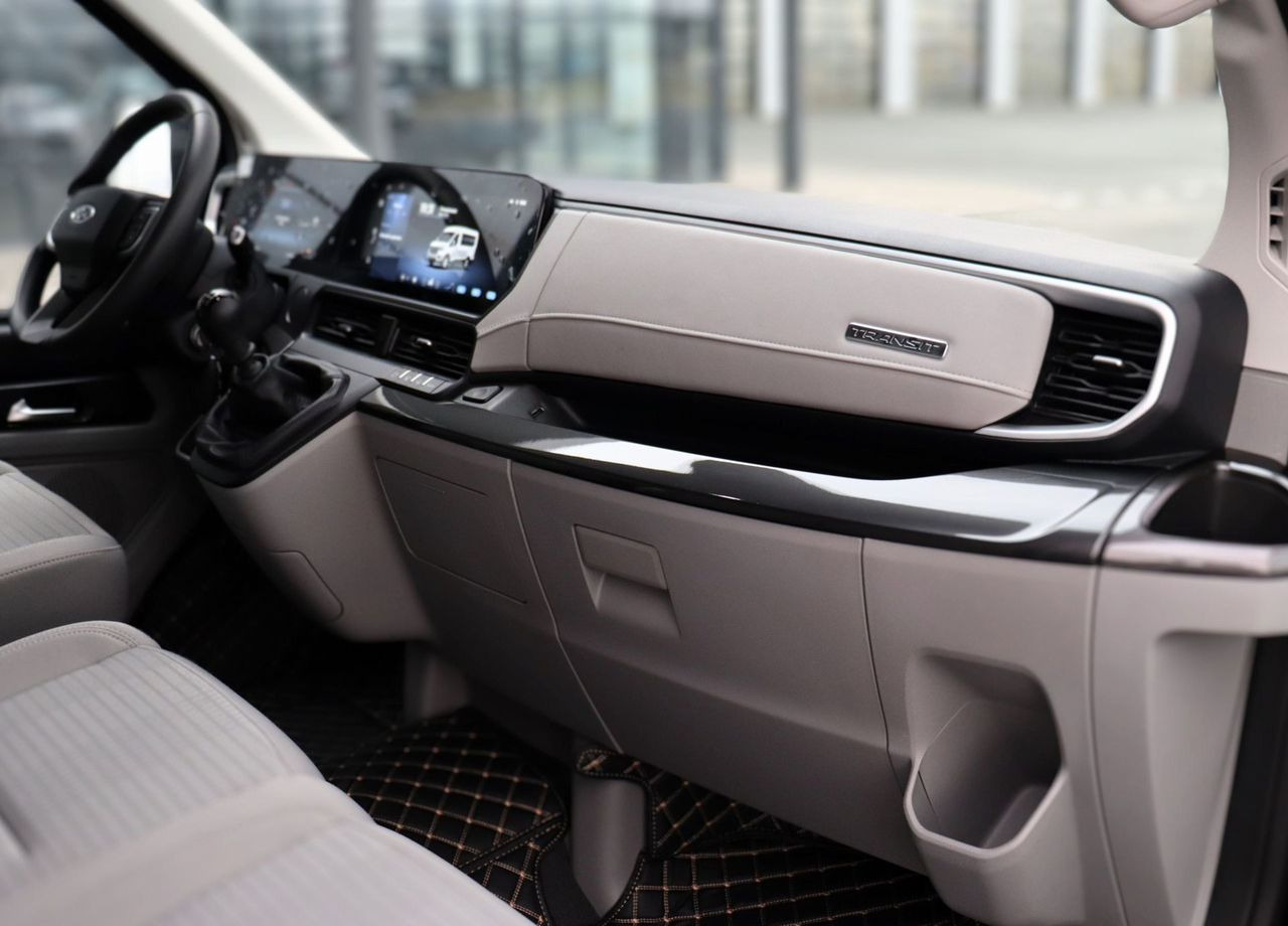 Новый Цельнометаллический фургон Ford Transit 2.3 MT, Новый: фото 31