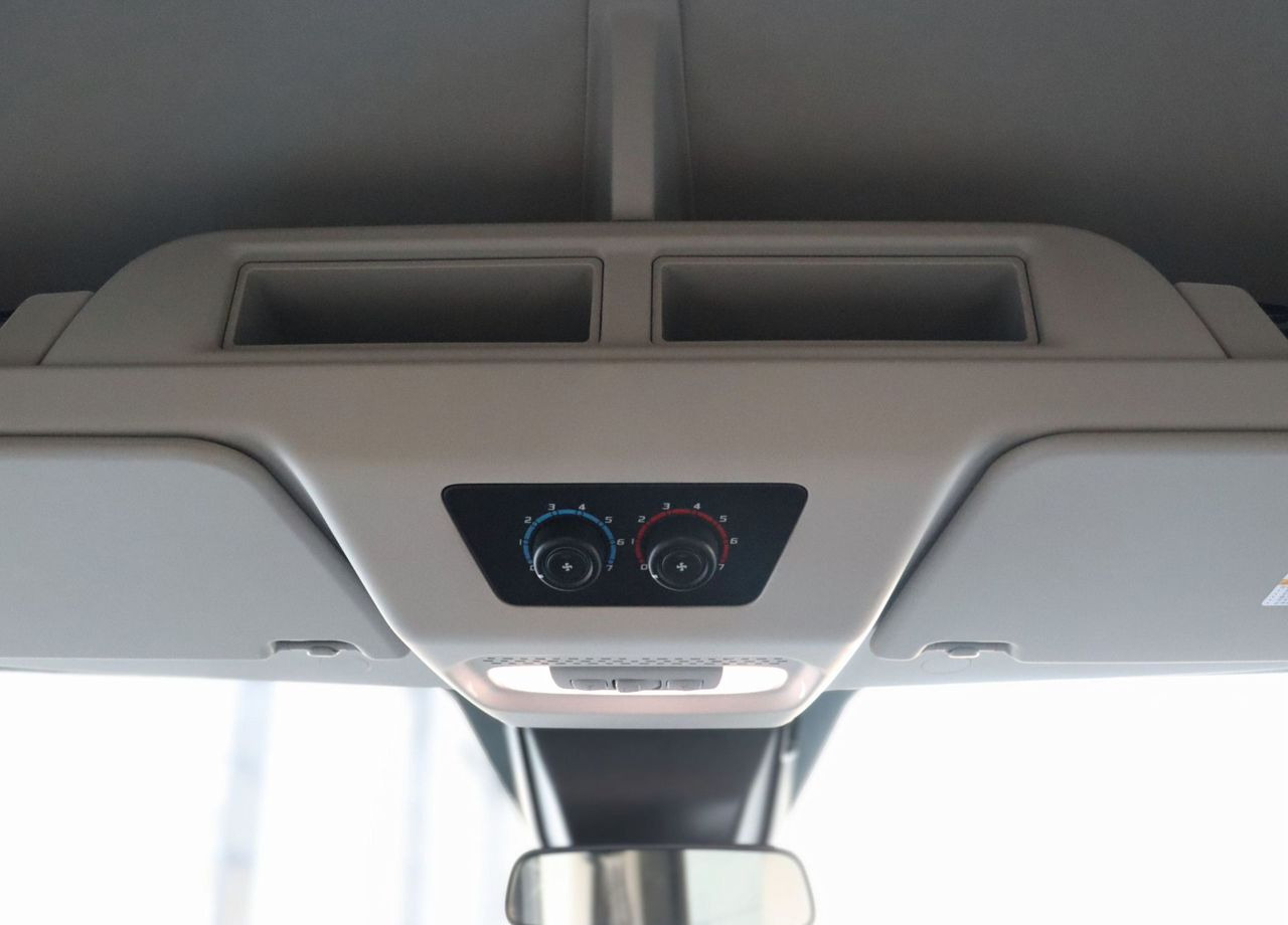 Новый Микроавтобус, Пассажирский фургон Ford Transit 2.3 MT, Новый: фото 35