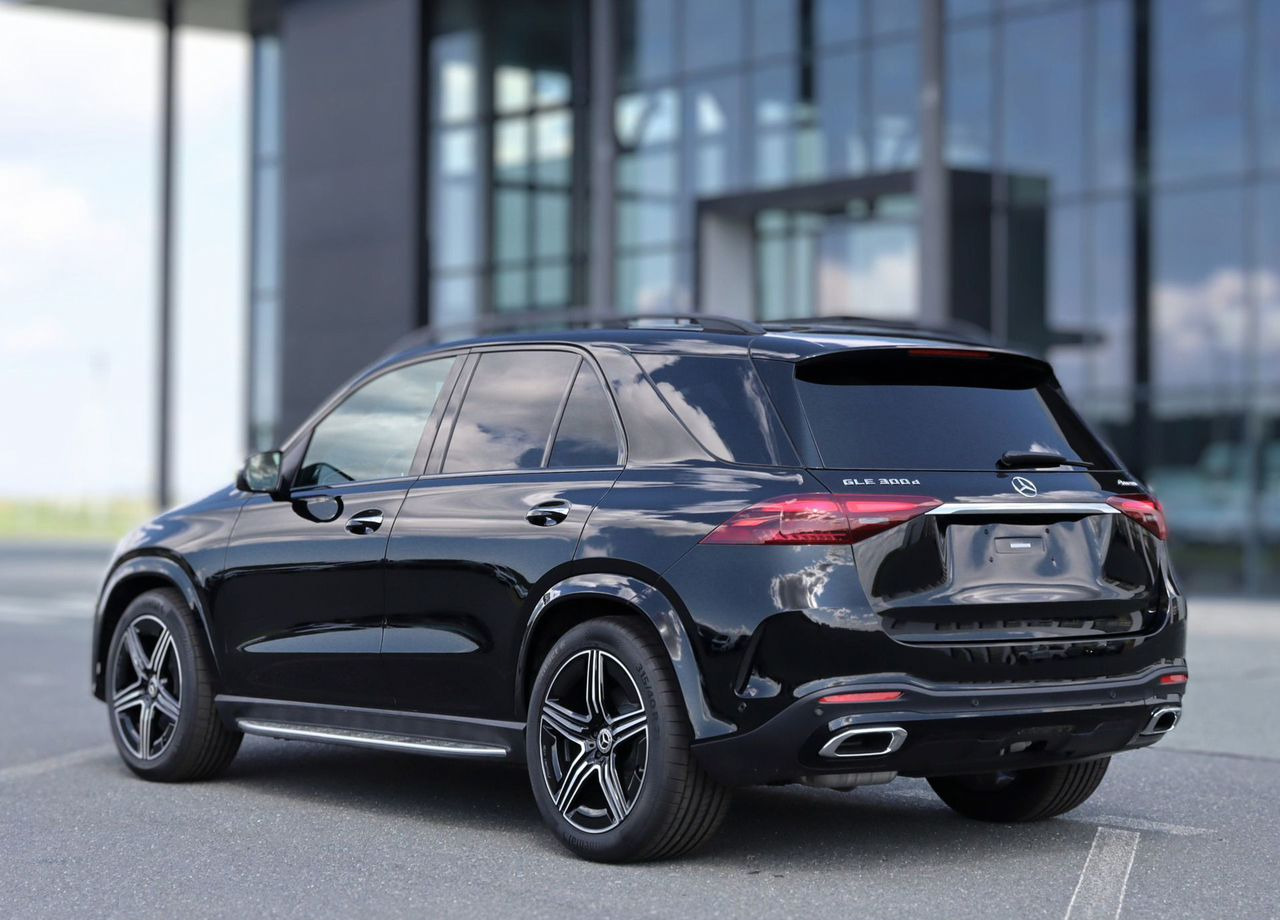 Mercedes-Benz GLE-класс 2.0 AT, Новый - Легковой автомобиль: фото 5 Mercedes-Benz GLE-класс 2.0 AT, Новый - Легковой автомобиль: фото 5