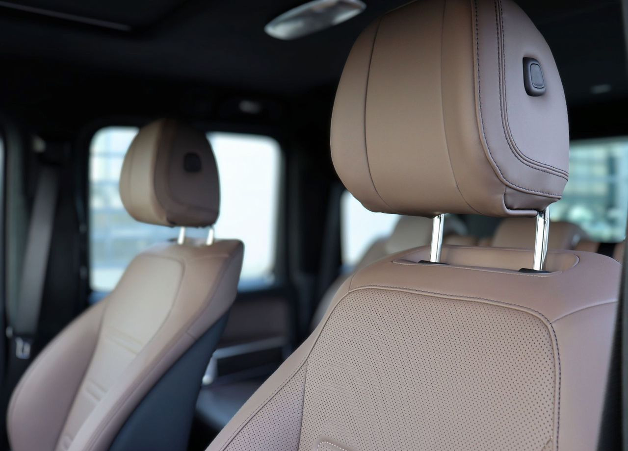 Новый Легковой автомобиль Mercedes-Benz Mercedes-Benz G-класс 3.0 AT: фото 18 Новый Легковой автомобиль Mercedes-Benz Mercedes-Benz G-класс 3.0 AT: фото 18