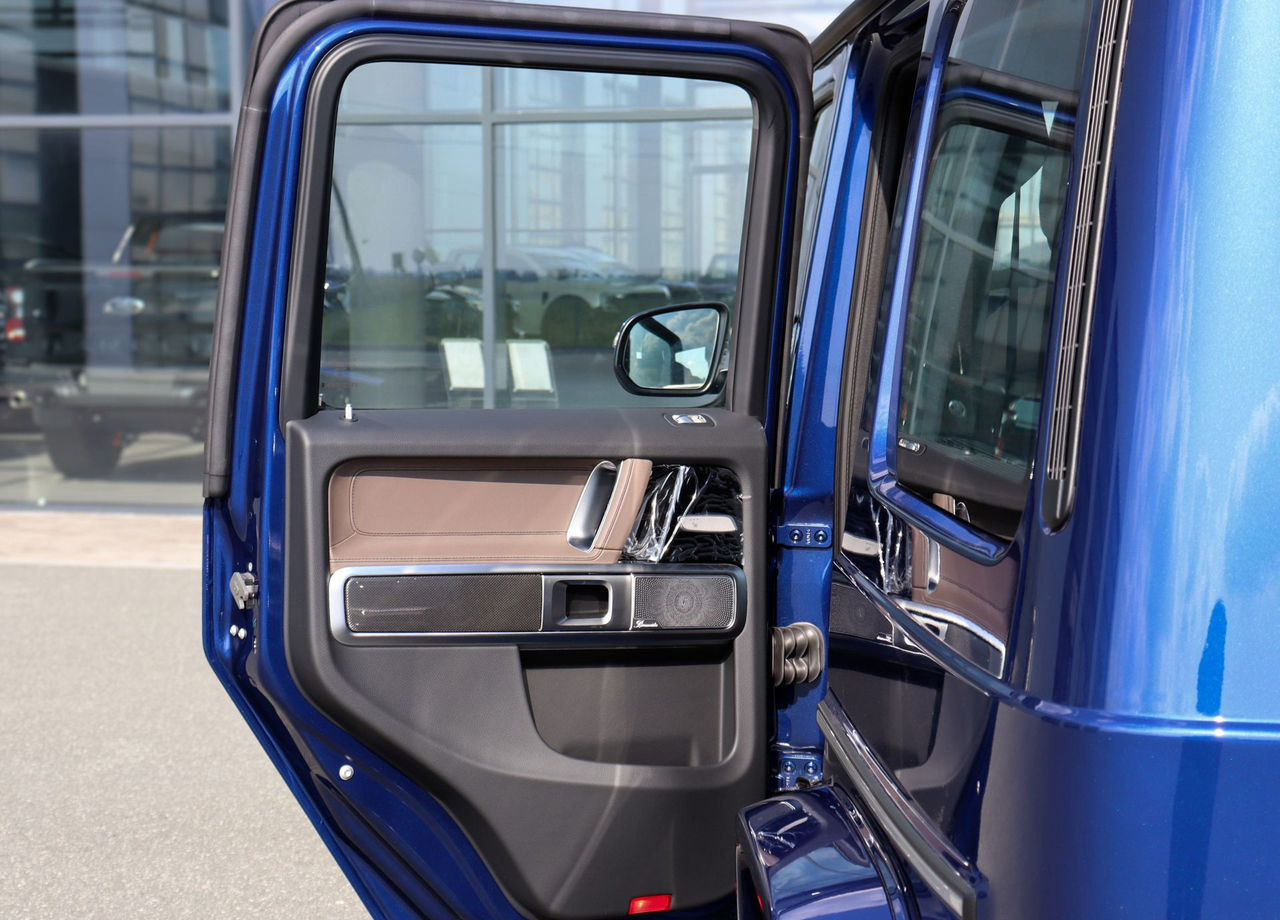 Новый Легковой автомобиль Mercedes-Benz Mercedes-Benz G-класс 3.0 AT: фото 30 Новый Легковой автомобиль Mercedes-Benz Mercedes-Benz G-класс 3.0 AT: фото 30