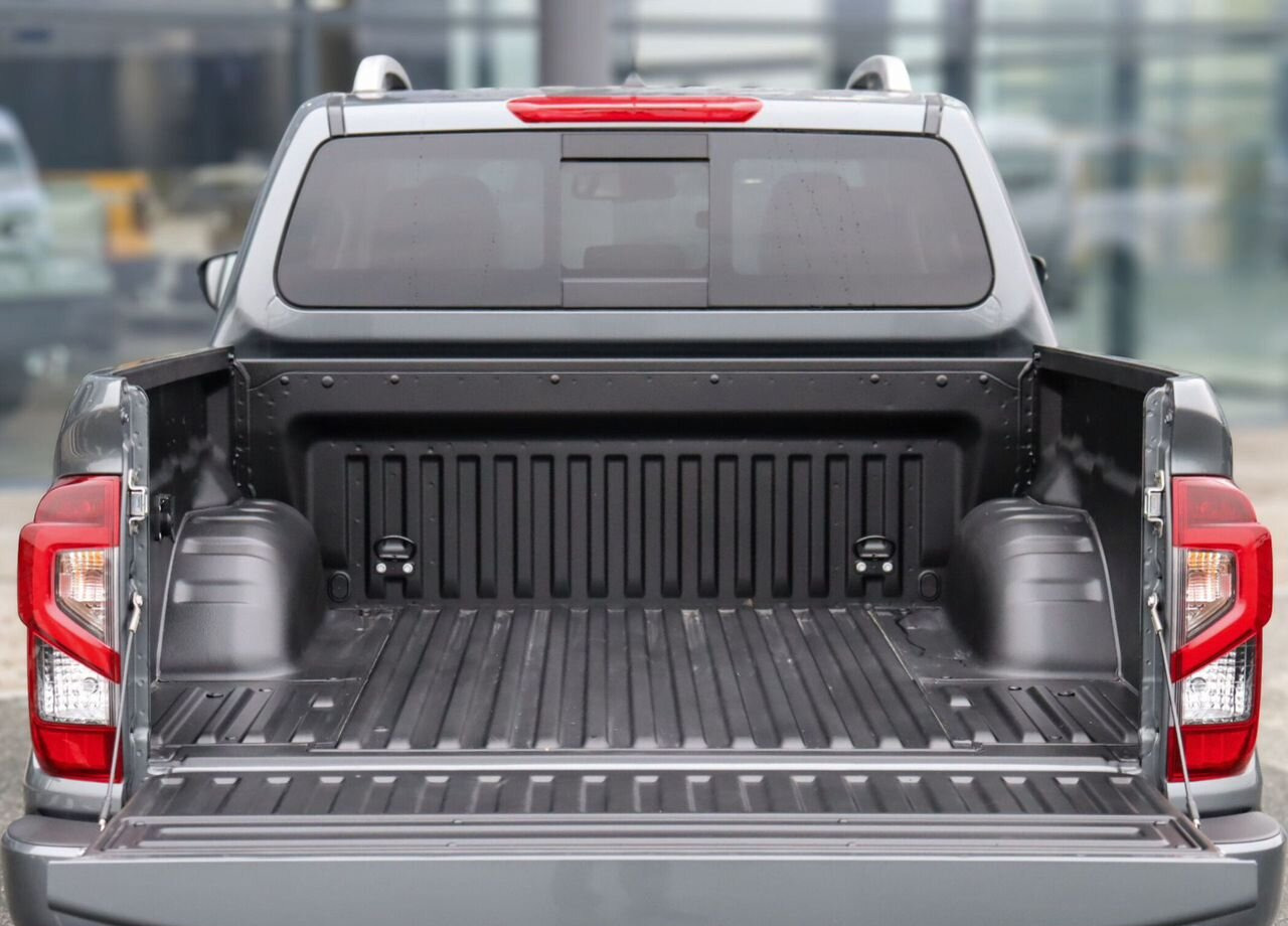 NISSAN Navara 2.5 MT, 2025 Новый - Пикап: фото 5 NISSAN Navara 2.5 MT, 2025 Новый - Пикап: фото 5