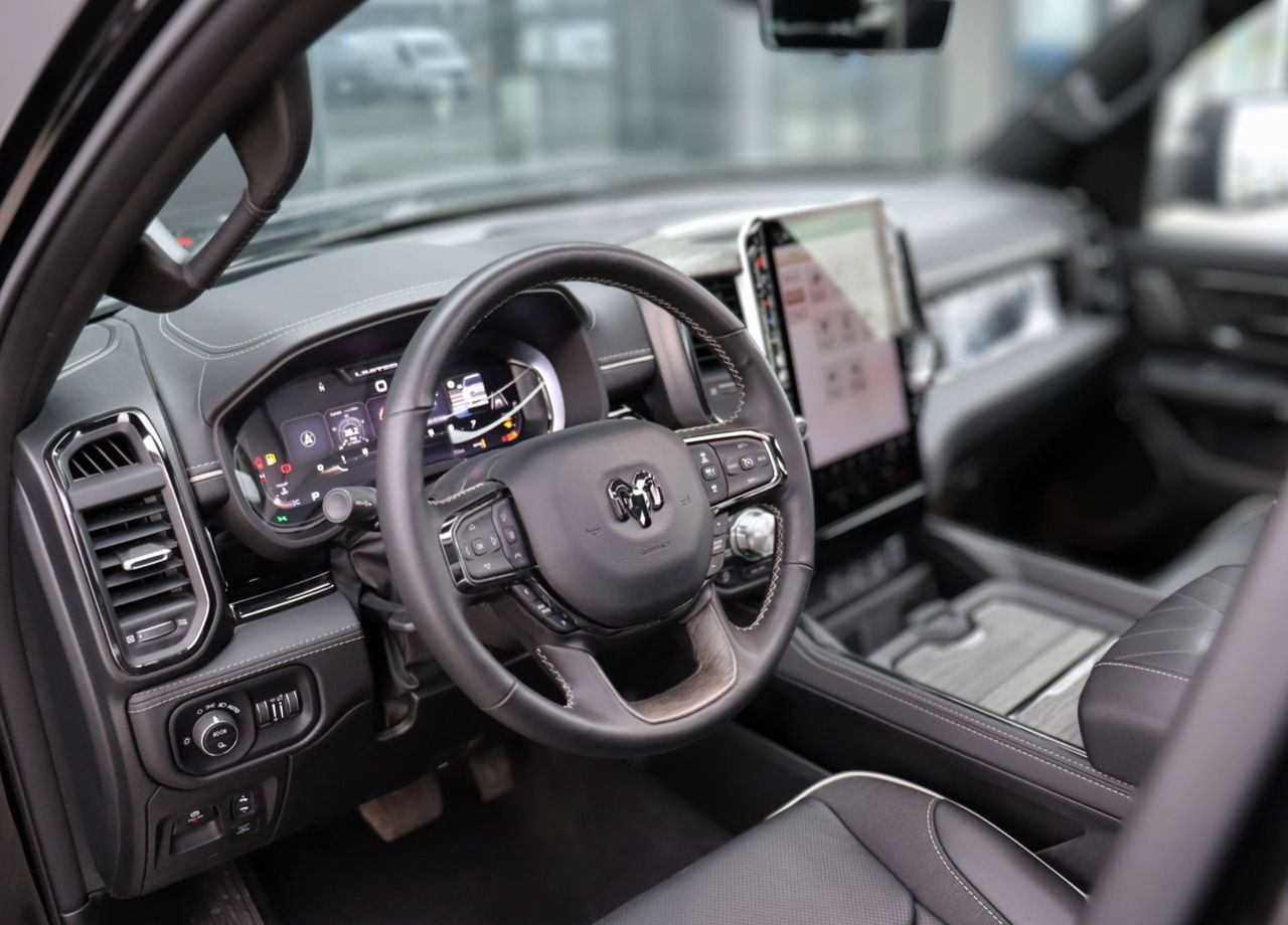 Новый Пикап RAM 1500 Limitеd Night 3.0 AT, 2025: фото 19