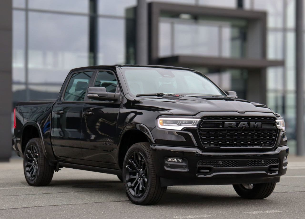 Новый Пикап RAM 1500 Limitеd Night 3.0 AT, 2026: фото 7