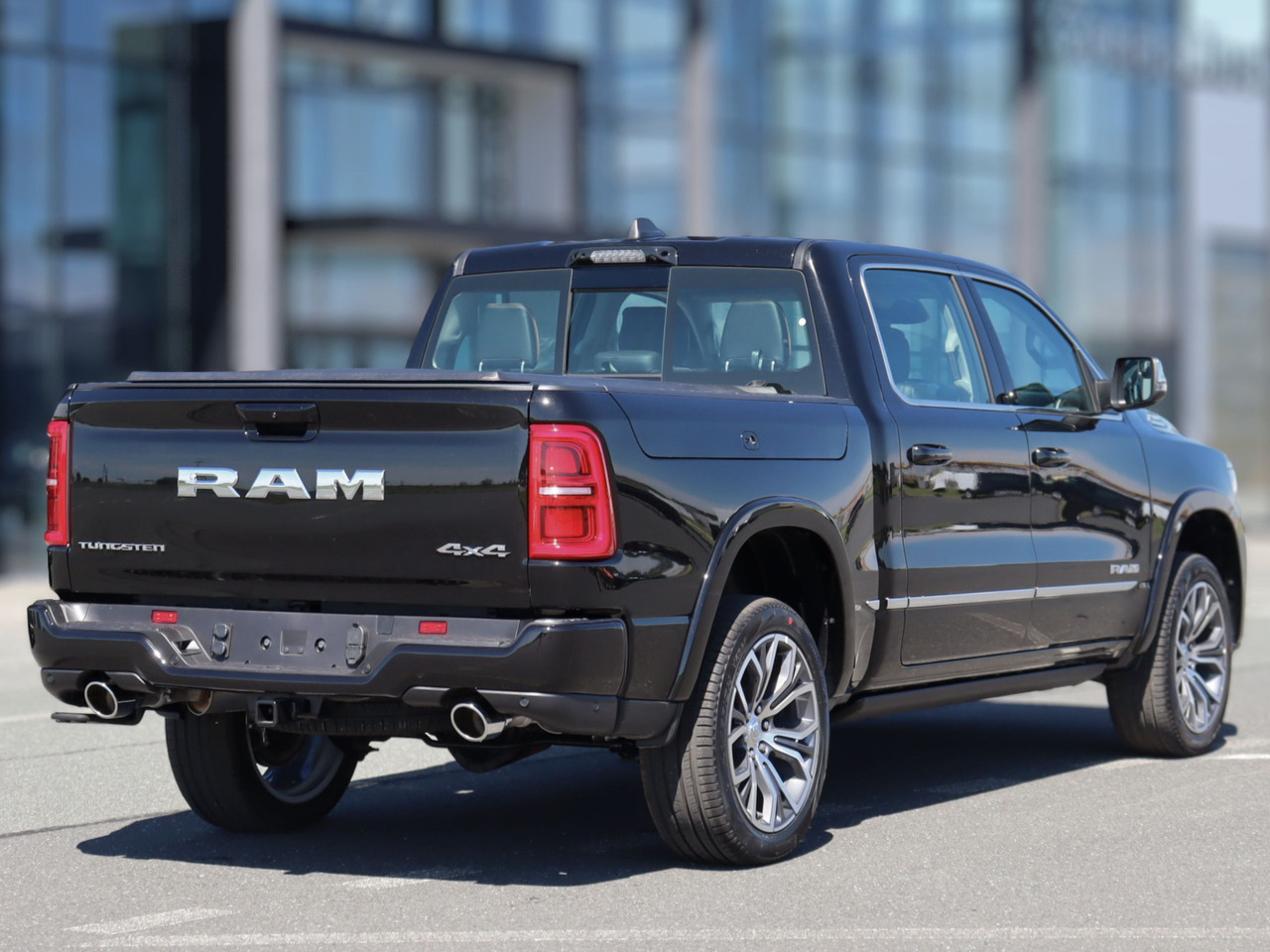RAM 1500 Tungsten 3.0 AT, Новый - Пикап: фото 2 RAM 1500 Tungsten 3.0 AT, Новый - Пикап: фото 2