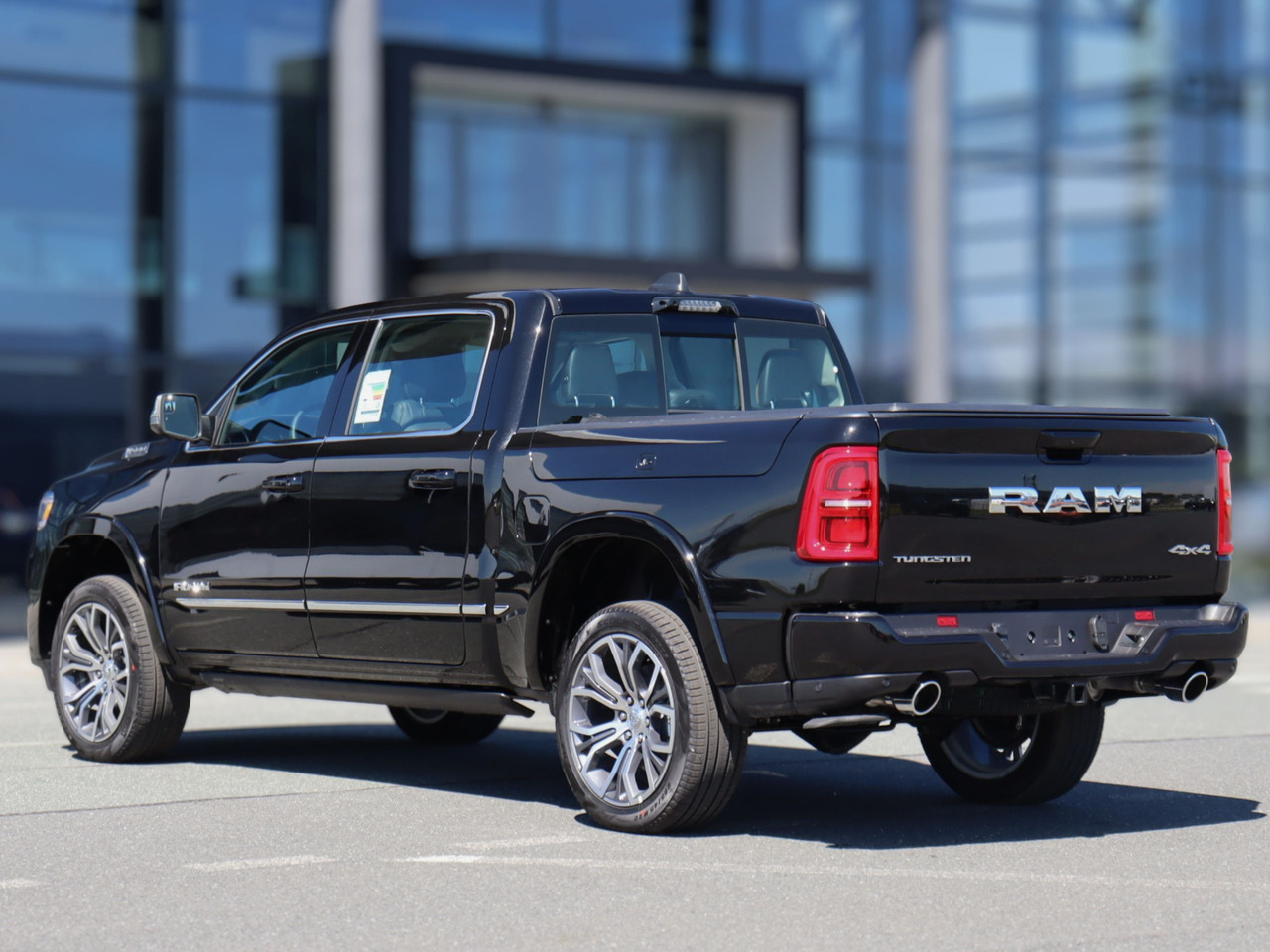 RAM 1500 Tungsten 3.0 AT, Новый - Пикап: фото 5 RAM 1500 Tungsten 3.0 AT, Новый - Пикап: фото 5