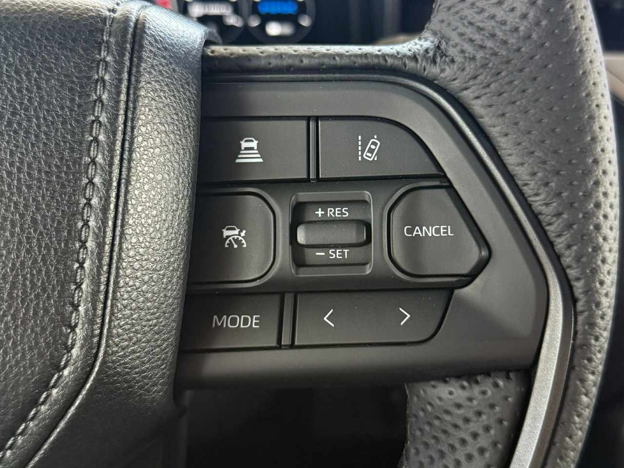 Новый Пикап TOYOTA Tundra: фото 32