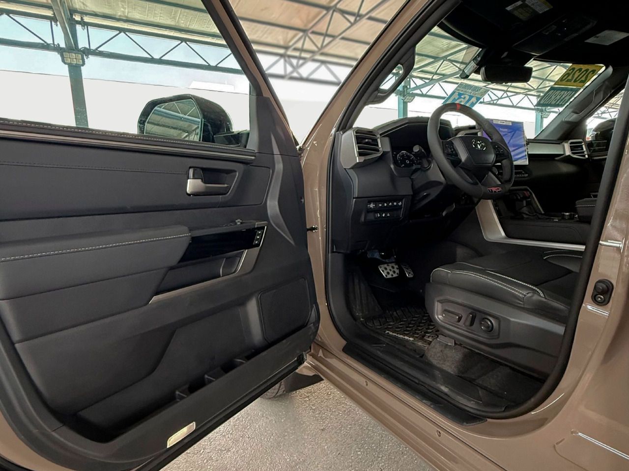 Новый Пикап TOYOTA Tundra: фото 25