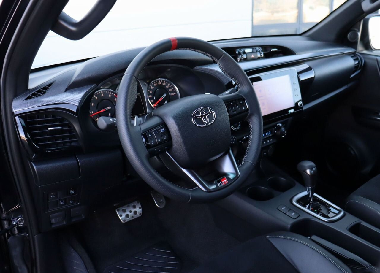 Новый Пикап Toyota Hilux 2.8 AT, Новый: фото 21 Новый Пикап Toyota Hilux 2.8 AT, Новый: фото 21