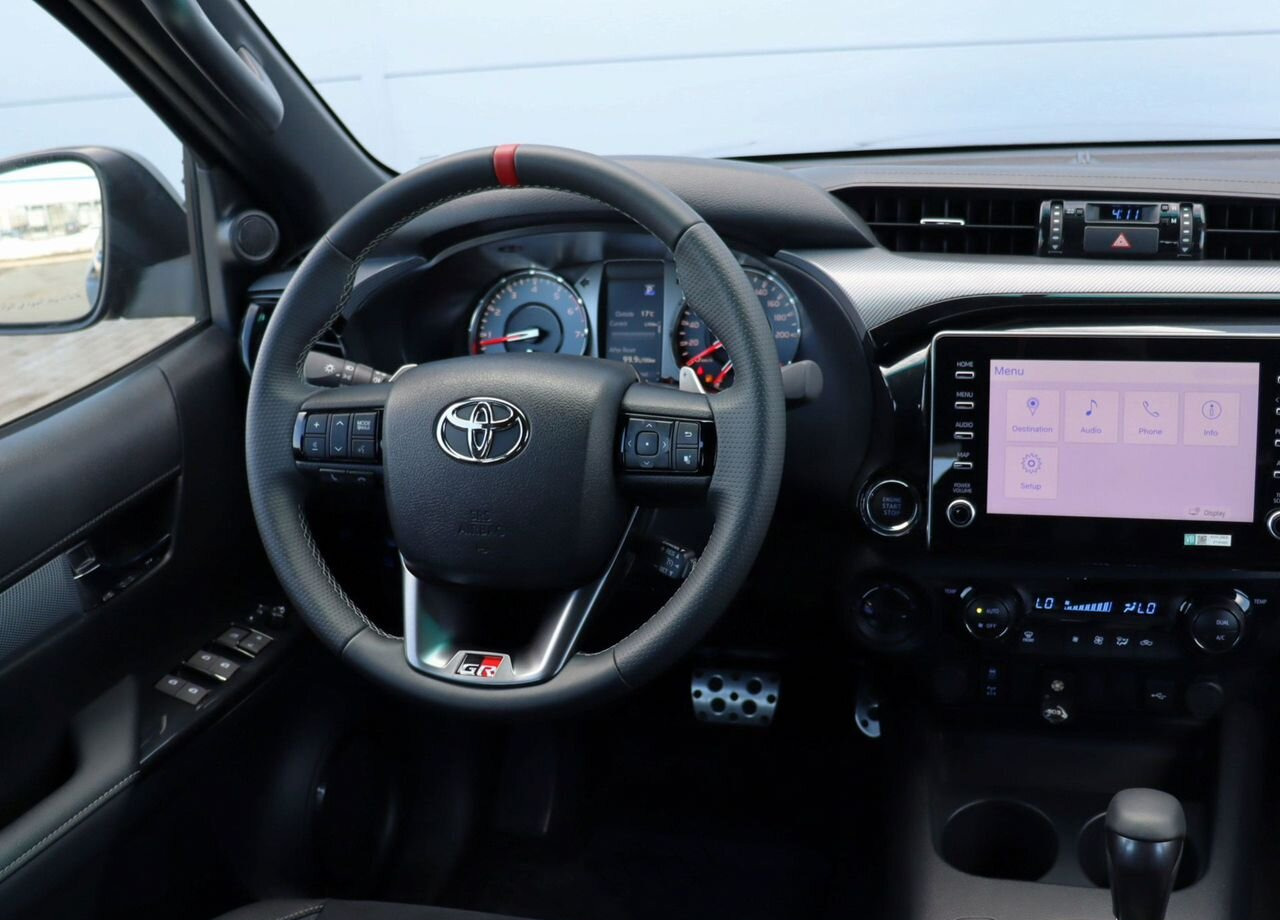 Новый Пикап Toyota Hilux 4.0 AT, Новый: фото 31