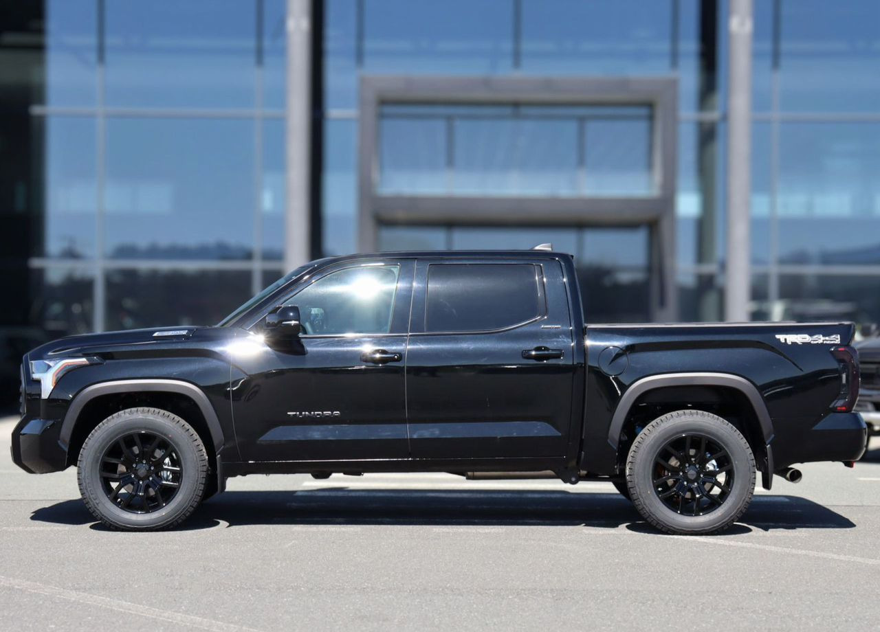 Toyota Tundra 3.4 AT, Новый - Пикап: фото 4 Toyota Tundra 3.4 AT, Новый - Пикап: фото 4