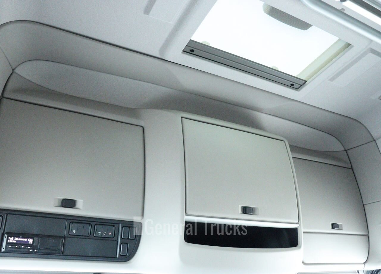 Новый Тягач DAF XF: фото 17