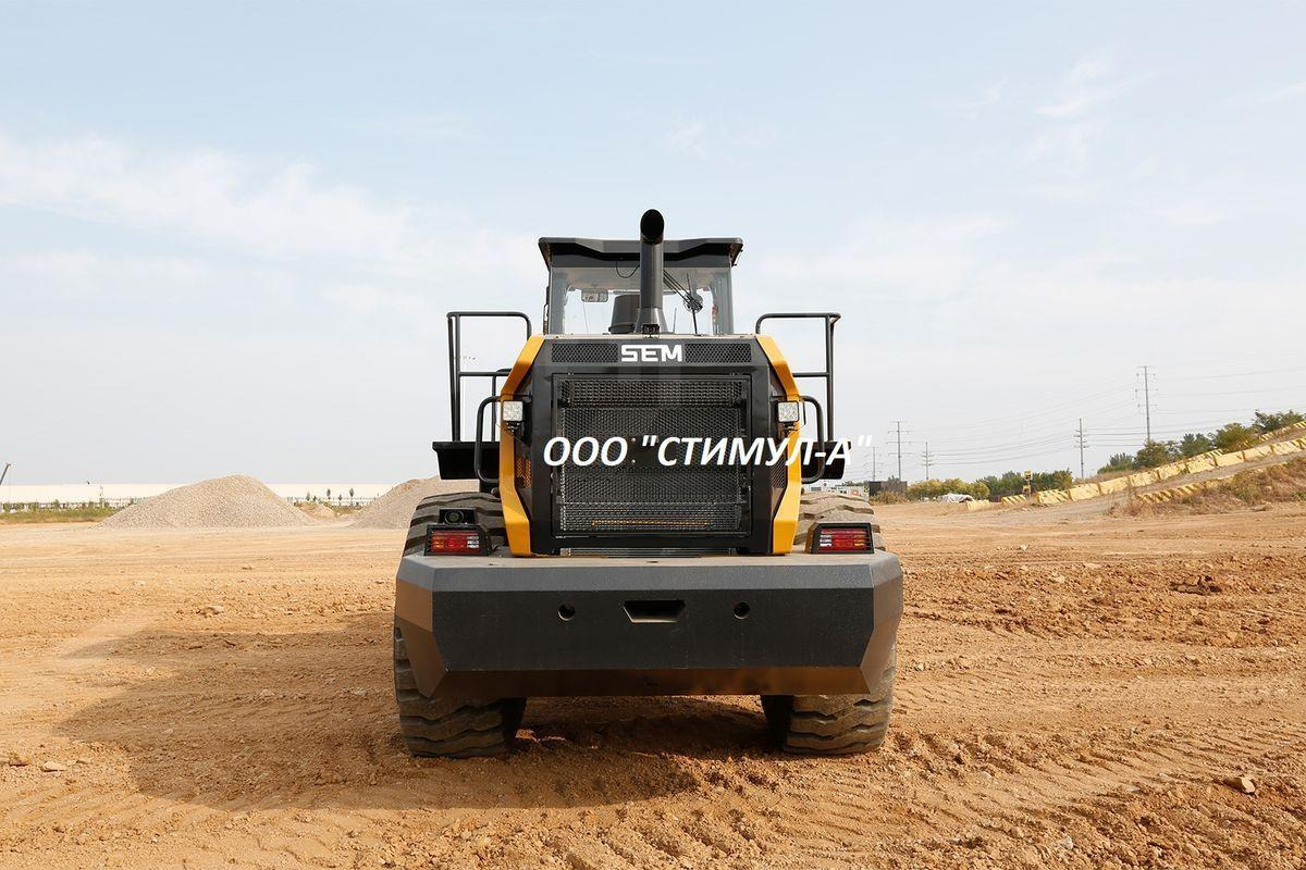 SEM 676F - Колёсный погрузчик: фото 3 SEM 676F - Колёсный погрузчик: фото 3