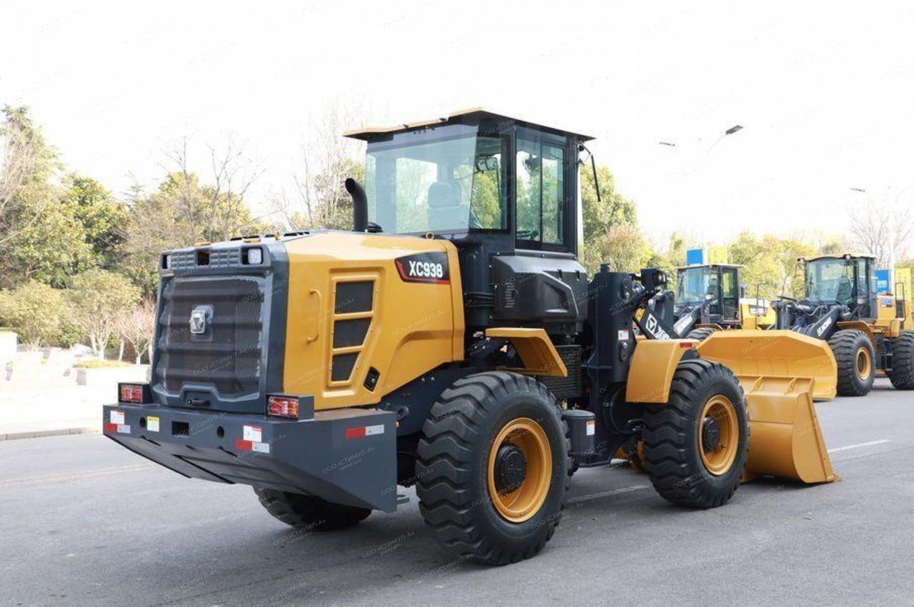 XCMG Фронтальный погрузчик XCMG ХС938 - Колёсный погрузчик: фото 2 XCMG Фронтальный погрузчик XCMG ХС938 - Колёсный погрузчик: фото 2