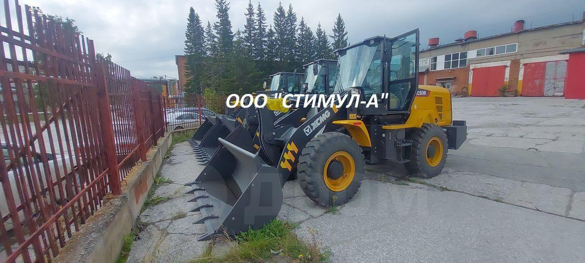 XCMG XC938 - Колёсный погрузчик: фото 1 XCMG XC938 - Колёсный погрузчик: фото 1