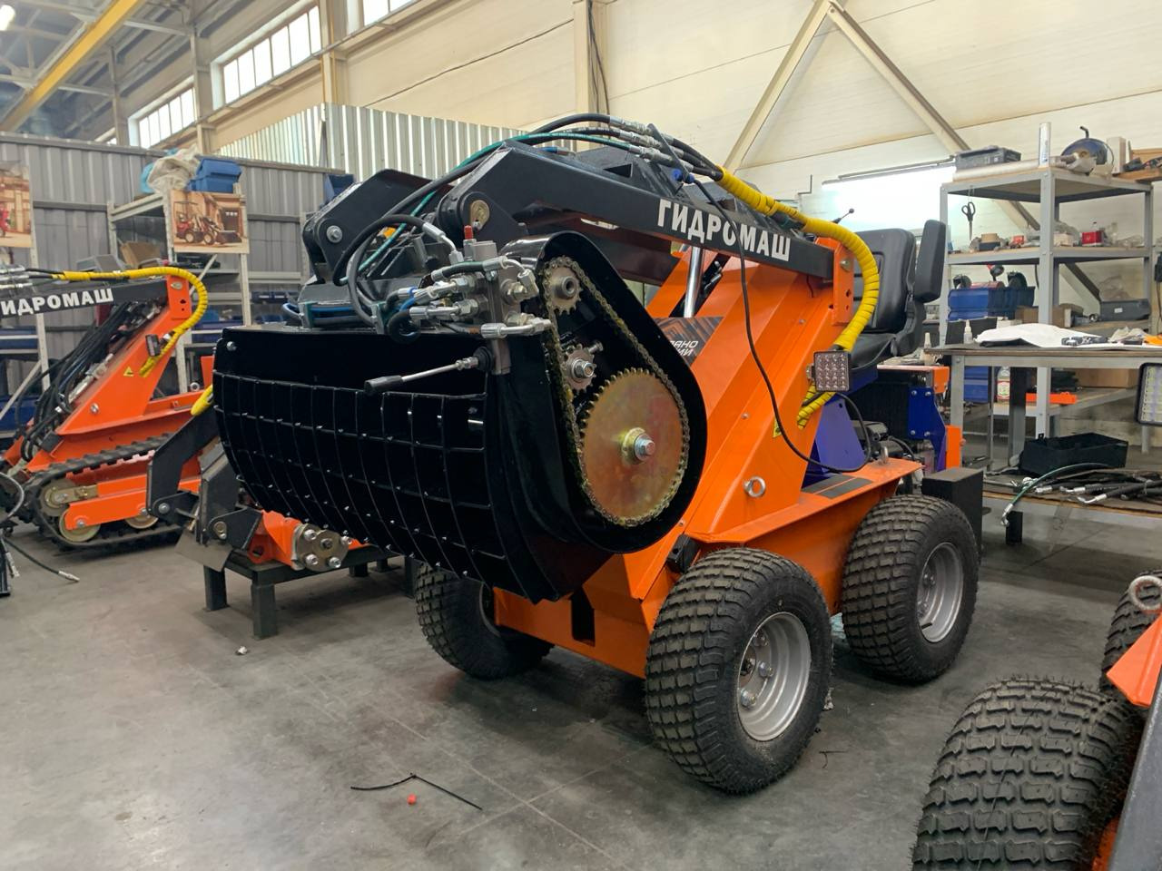 Бетоносмеситель - Ковш: фото 2 Бетоносмеситель - Ковш: фото 2