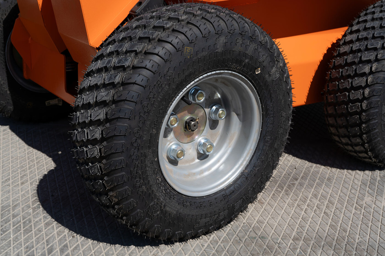 Мини-погрузчик (с бортовым поворотом) ГИДРОМАШ PL-01: фото 10