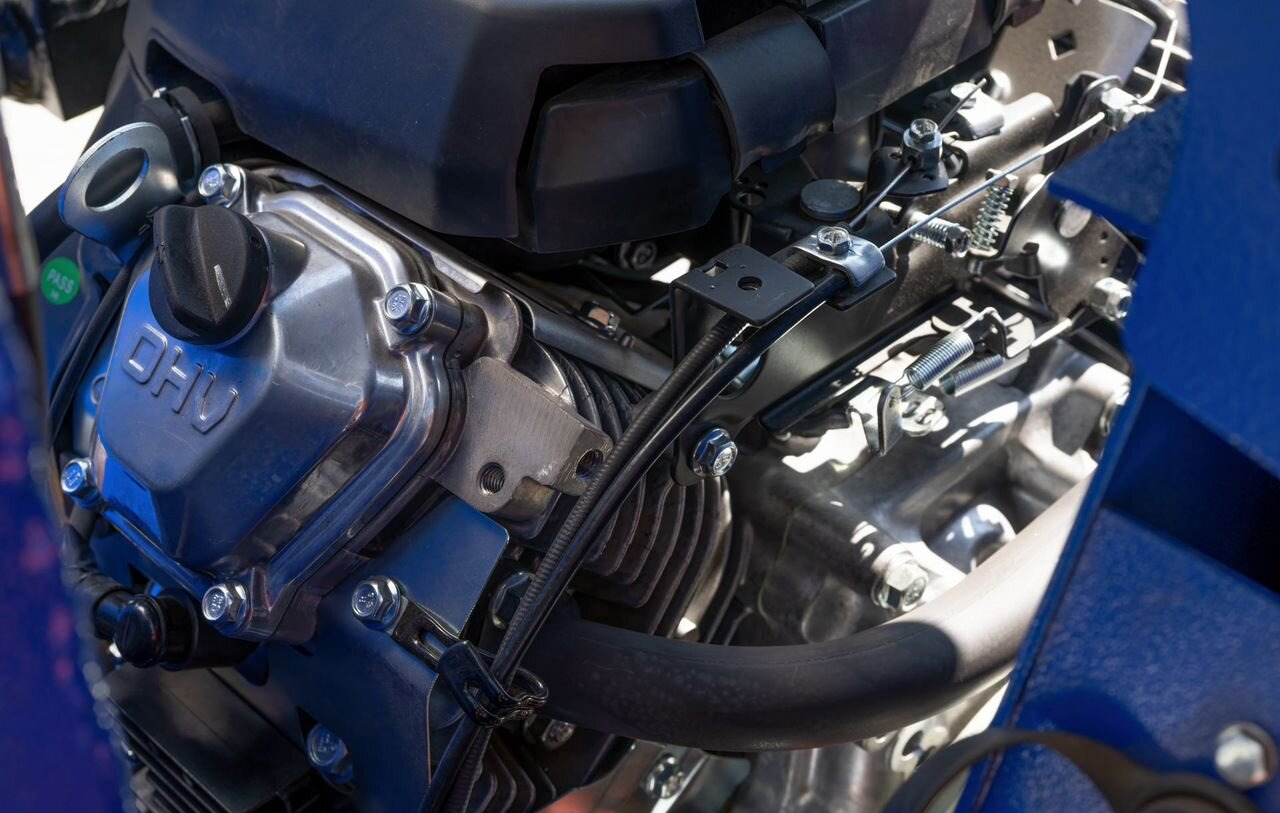 Новый Мини-погрузчик с бортовым поворотом SKARAB PL-01: фото 16