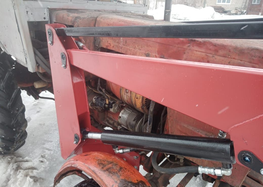 Гидросиб Гранд 400 - Фронтальный погрузчик для трактора: фото 3 Гидросиб Гранд 400 - Фронтальный погрузчик для трактора: фото 3