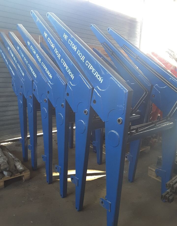 Гидросиб Гранд 800 - Фронтальный погрузчик для трактора: фото 2 Гидросиб Гранд 800 - Фронтальный погрузчик для трактора: фото 2