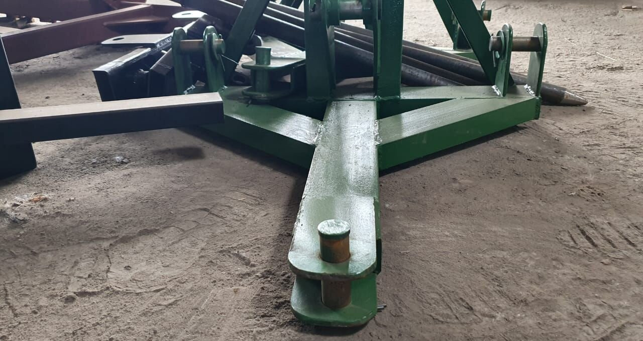 Гидросиб Гусь 300 - Фронтальный погрузчик для трактора: фото 3 Гидросиб Гусь 300 - Фронтальный погрузчик для трактора: фото 3