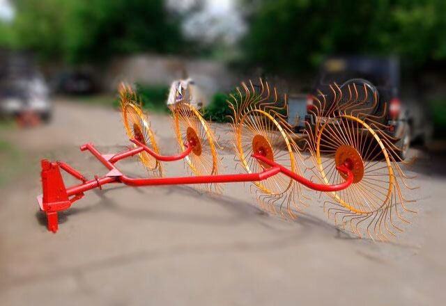 Кормилец 5 колес - Сеноворошилка: фото 1 Кормилец 5 колес - Сеноворошилка: фото 1