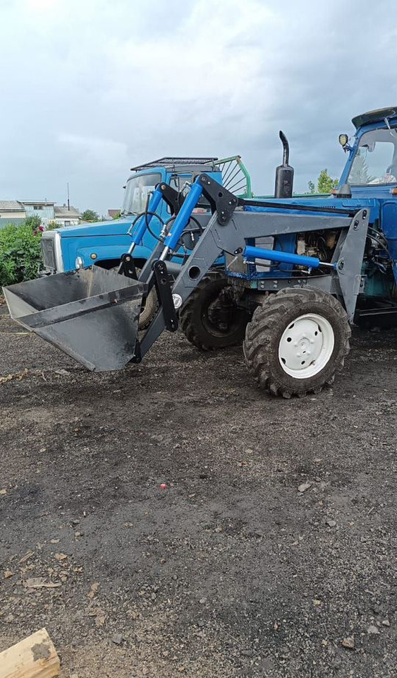 Погрузчик на мтз пку 1000 пф 1 - Фронтальный погрузчик для трактора: фото 2 Погрузчик на мтз пку 1000 пф 1 - Фронтальный погрузчик для трактора: фото 2