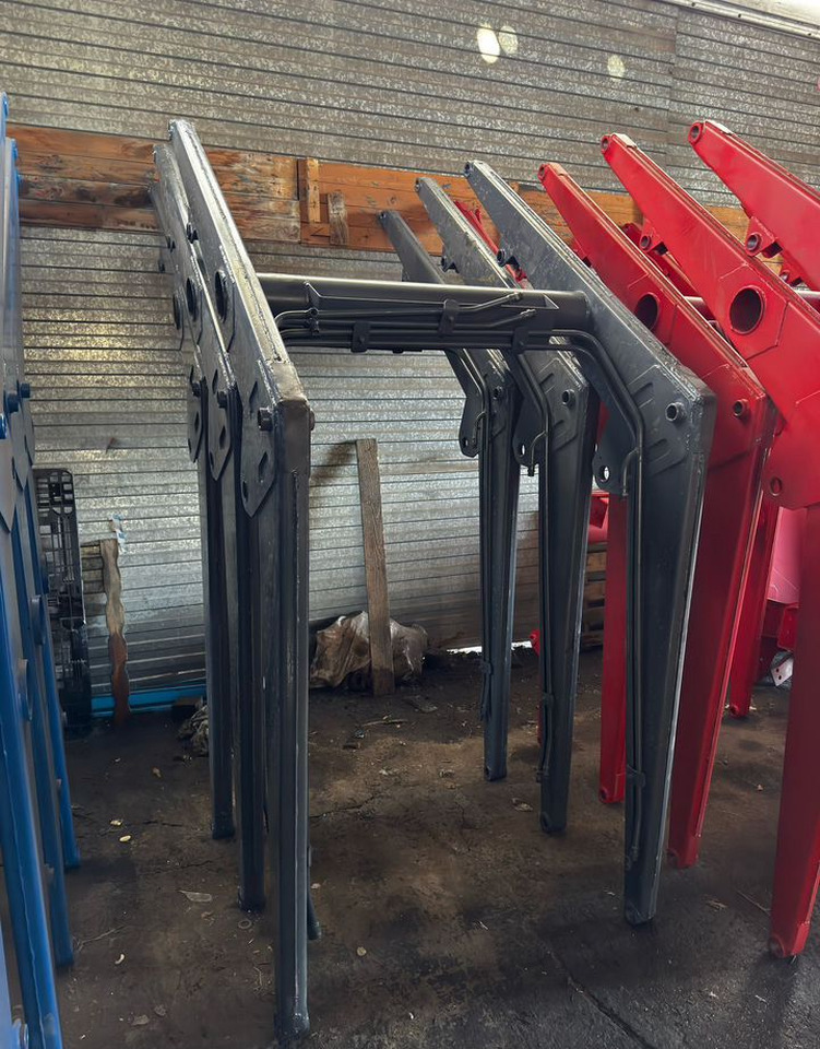 Фронтальный погрузчик для трактора Погрузчик на мтз пку 1000 пф 1: фото 6