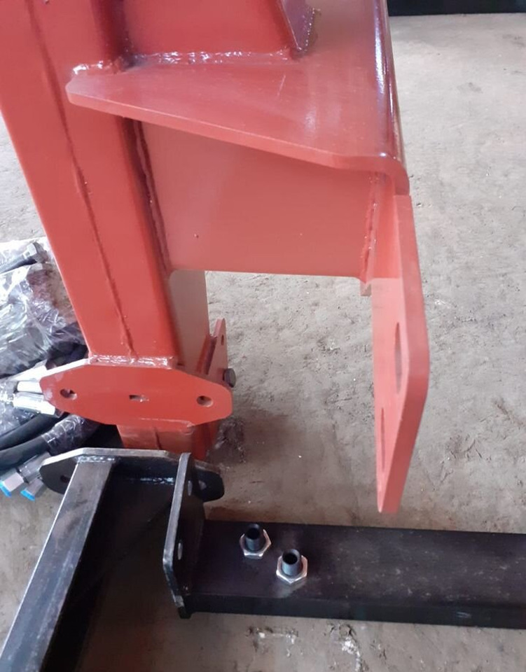 Новый Фронтальный погрузчик для трактора СибТрансСнаб ПКУ-0,9: фото 10 Новый Фронтальный погрузчик для трактора СибТрансСнаб ПКУ-0,9: фото 10