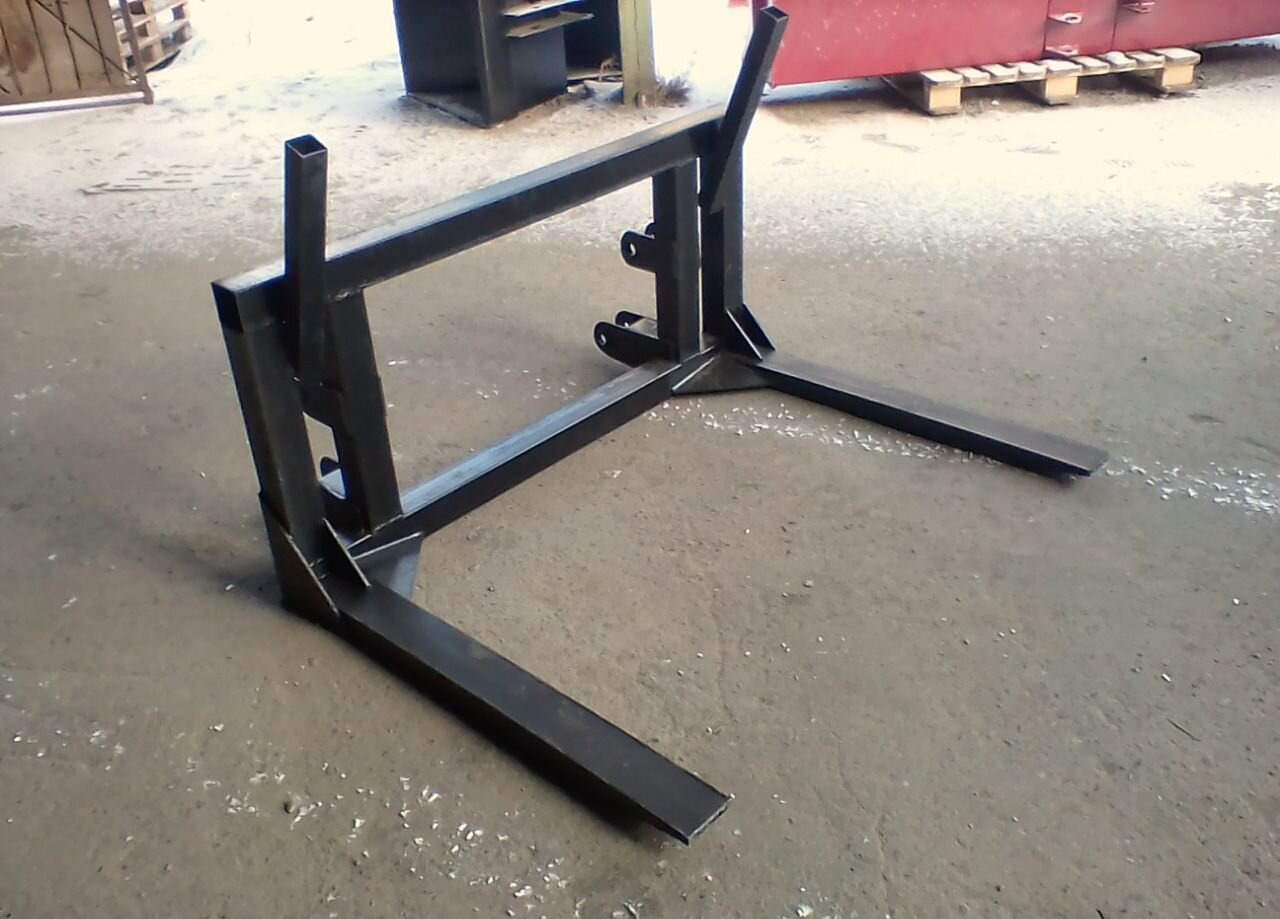 Вилы рулонов на пку - Вилы для Техники для сенозаготовки: фото 2 Вилы рулонов на пку - Вилы для Техники для сенозаготовки: фото 2