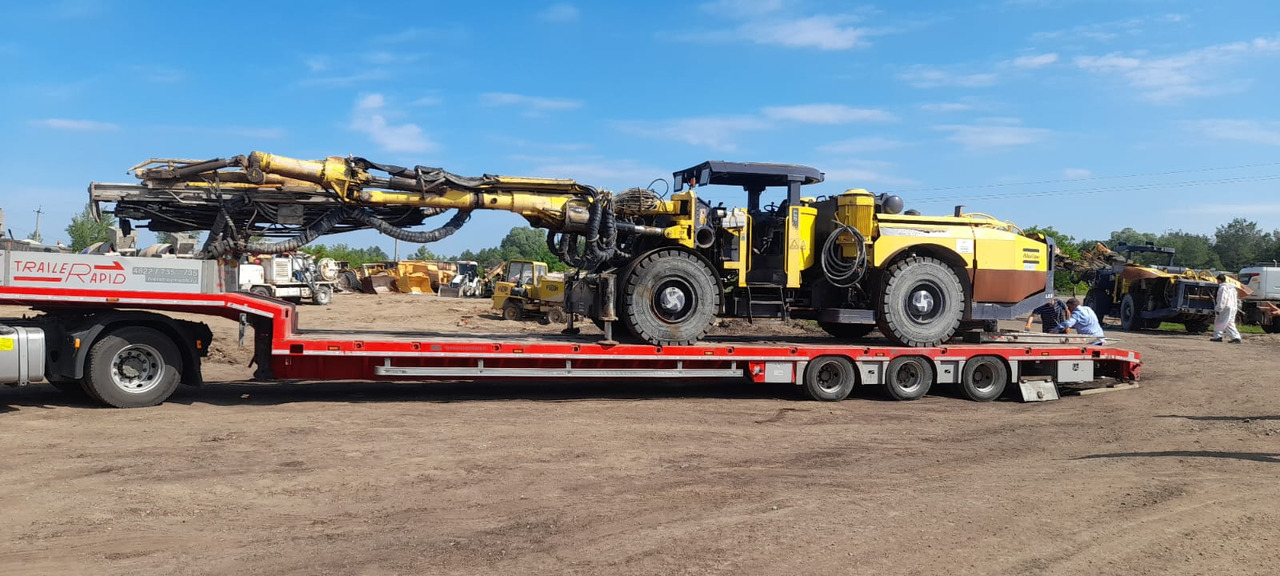 ATLAS COPCO BOOMER L2D Б/У - Буровая машина: фото 1 ATLAS COPCO BOOMER L2D Б/У - Буровая машина: фото 1