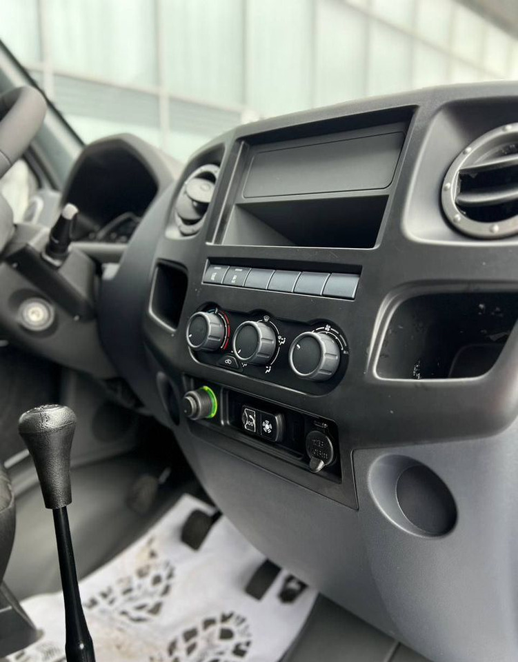 Тентованный фургон ГАЗ ГАЗель 3302 2.7 MT, Новый: фото 12