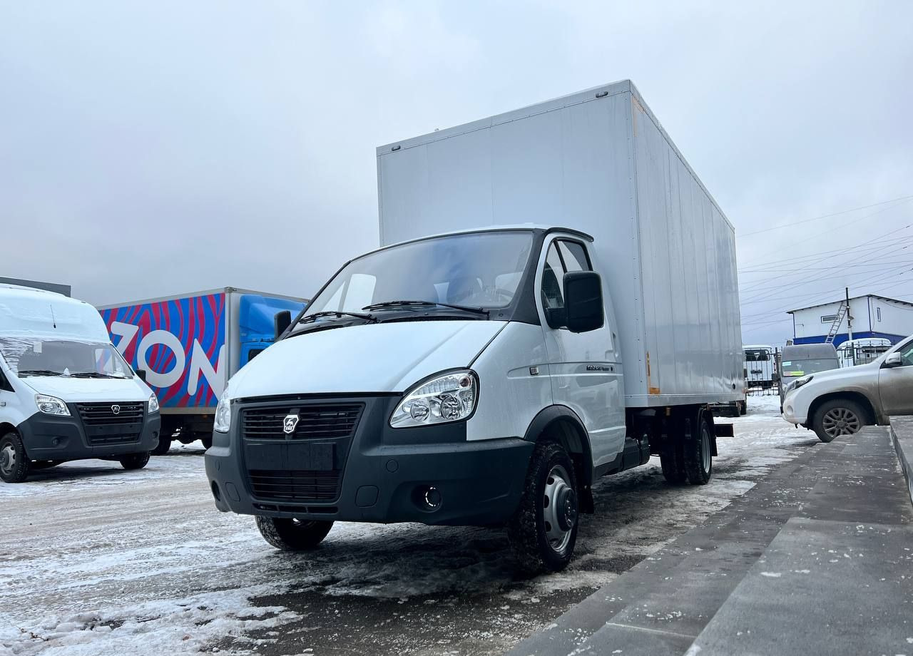 ГАЗ ГАЗель 3302 2.7 MT - Фургон с закрытым кузовом: фото 2 ГАЗ ГАЗель 3302 2.7 MT - Фургон с закрытым кузовом: фото 2