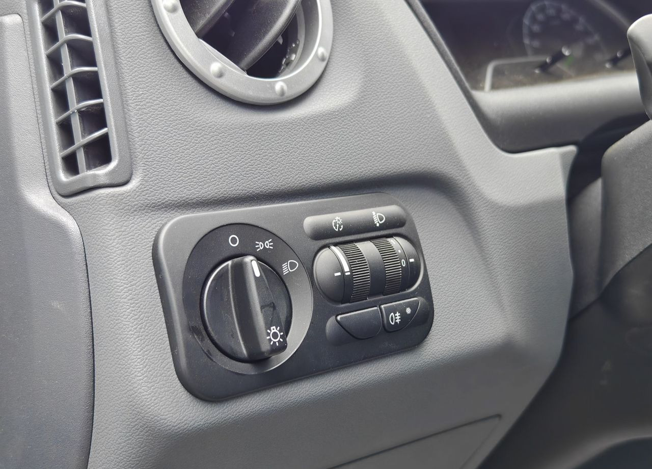 Новый Тентованный фургон ГАЗ ГАЗель 3302 2.7 MT: фото 18