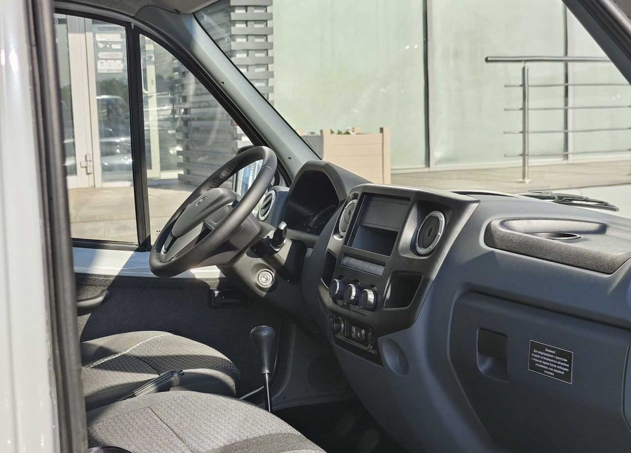 Новый Тентованный фургон ГАЗ ГАЗель 3302 2.7 MT: фото 9