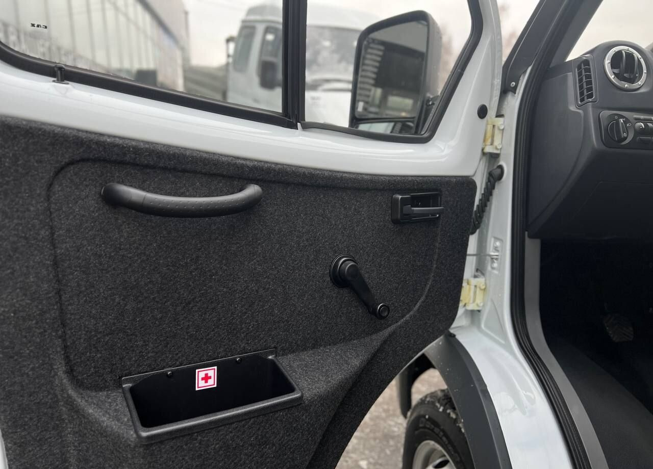 Новый Фургон с закрытым кузовом ГАЗ ГАЗель 3302 2.7 MT: фото 11