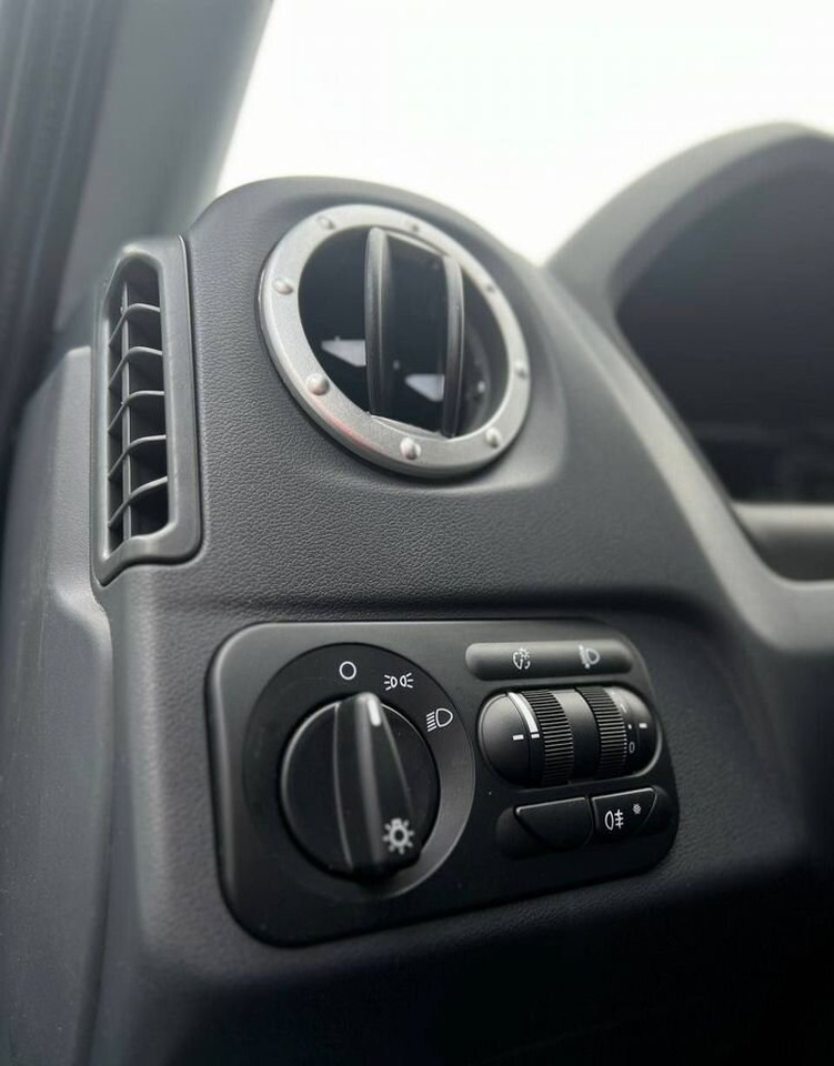 Новый Фургон с закрытым кузовом ГАЗ ГАЗель 3302 2.7 MT: фото 9