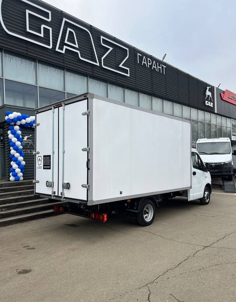 ГАЗ ГАЗель Next 2.5 MT - Фургон с закрытым кузовом: фото 3 ГАЗ ГАЗель Next 2.5 MT - Фургон с закрытым кузовом: фото 3