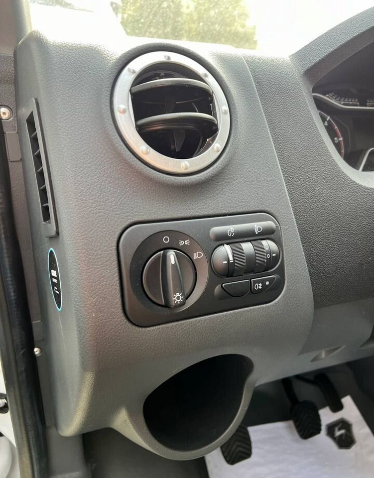 Новый Изотермический грузовик ГАЗ ГАЗель Next 2.5 MT: фото 11