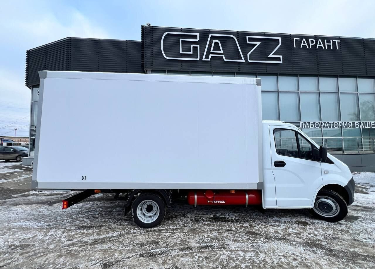 ГАЗ ГАЗель Next 2.7 MT - Изотермический грузовик: фото 1 ГАЗ ГАЗель Next 2.7 MT - Изотермический грузовик: фото 1