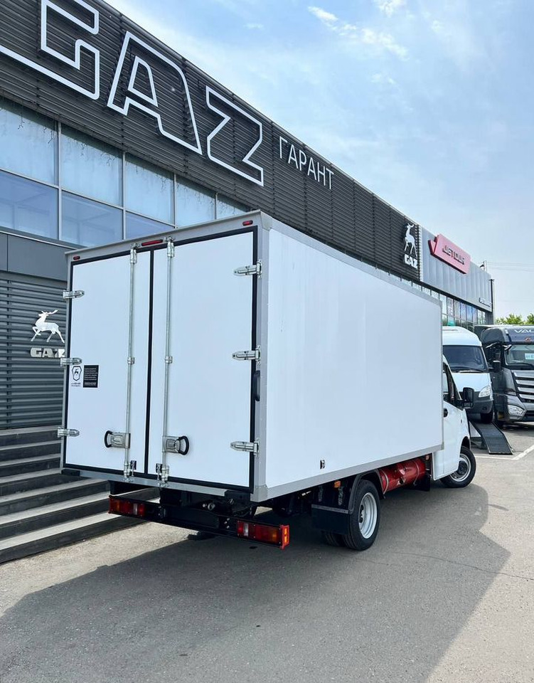 ГАЗ ГАЗель Next 2.7 MT - Фургон с закрытым кузовом: фото 3 ГАЗ ГАЗель Next 2.7 MT - Фургон с закрытым кузовом: фото 3