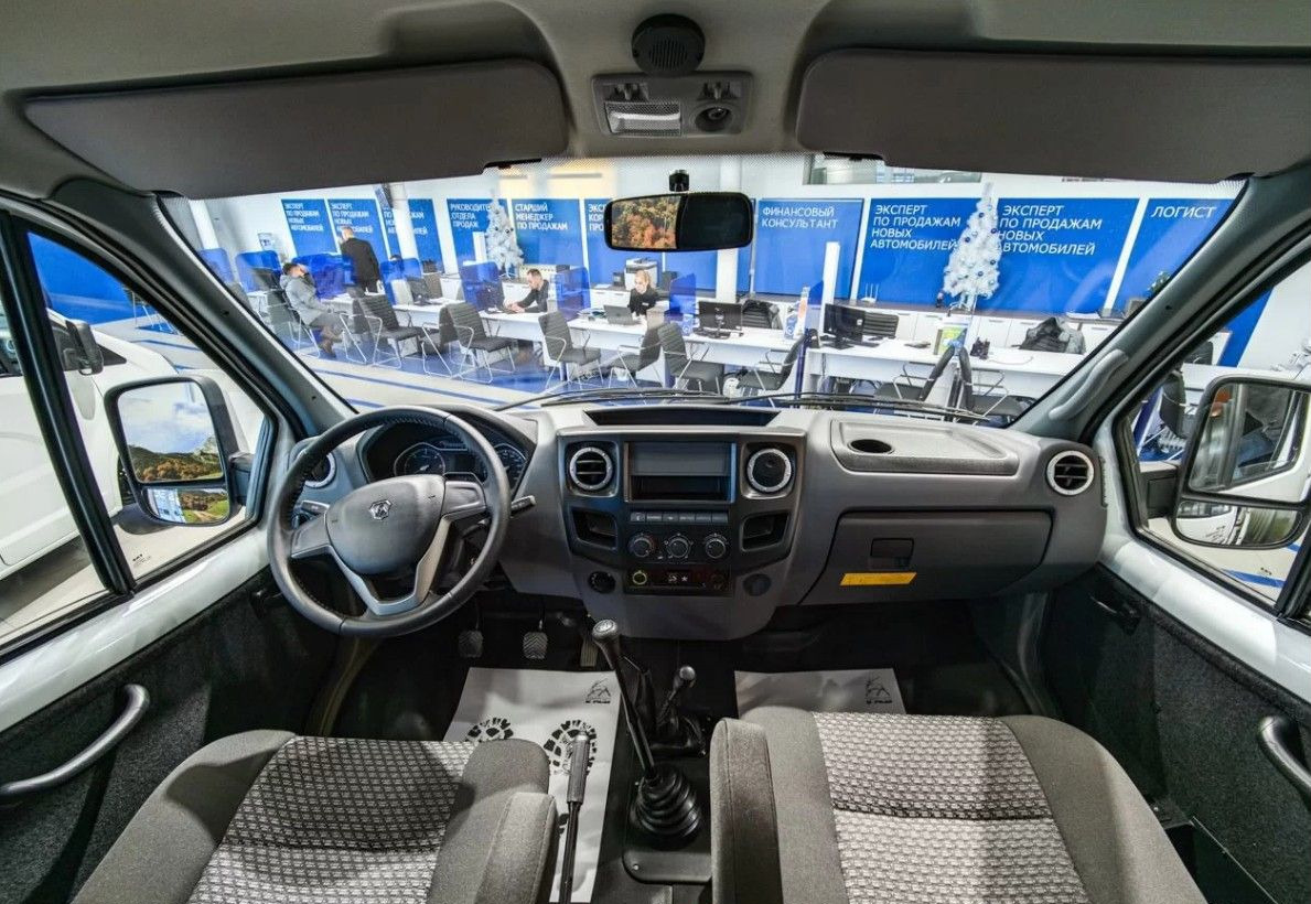 Новый Пассажирский фургон ГАЗ Соболь 2217 2.9 MT: фото 7