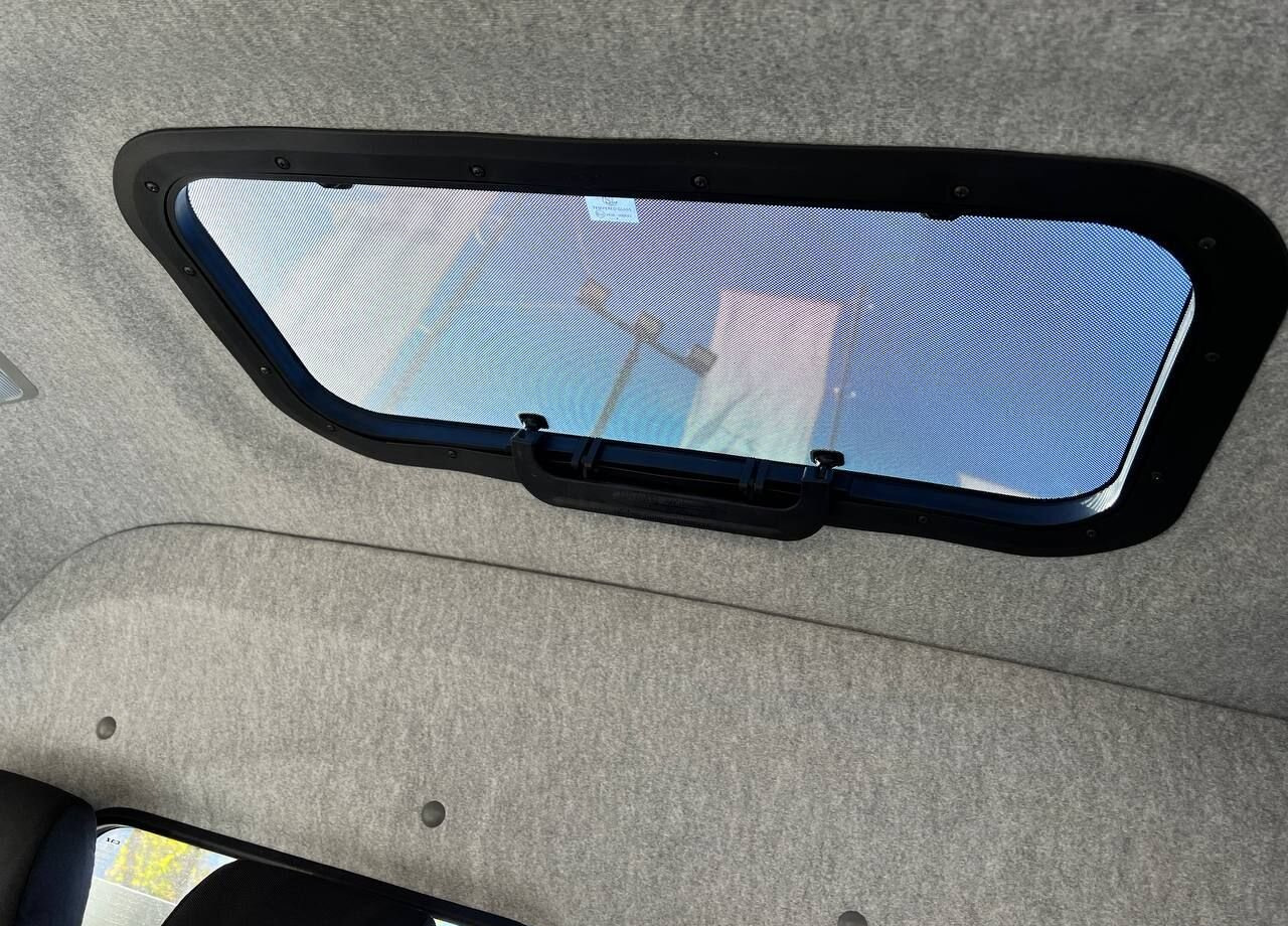 Новый Малотоннажный бортовой грузовик, Грузопассажирский фургон ГАЗ Соболь 2310 2.7 MT: фото 9