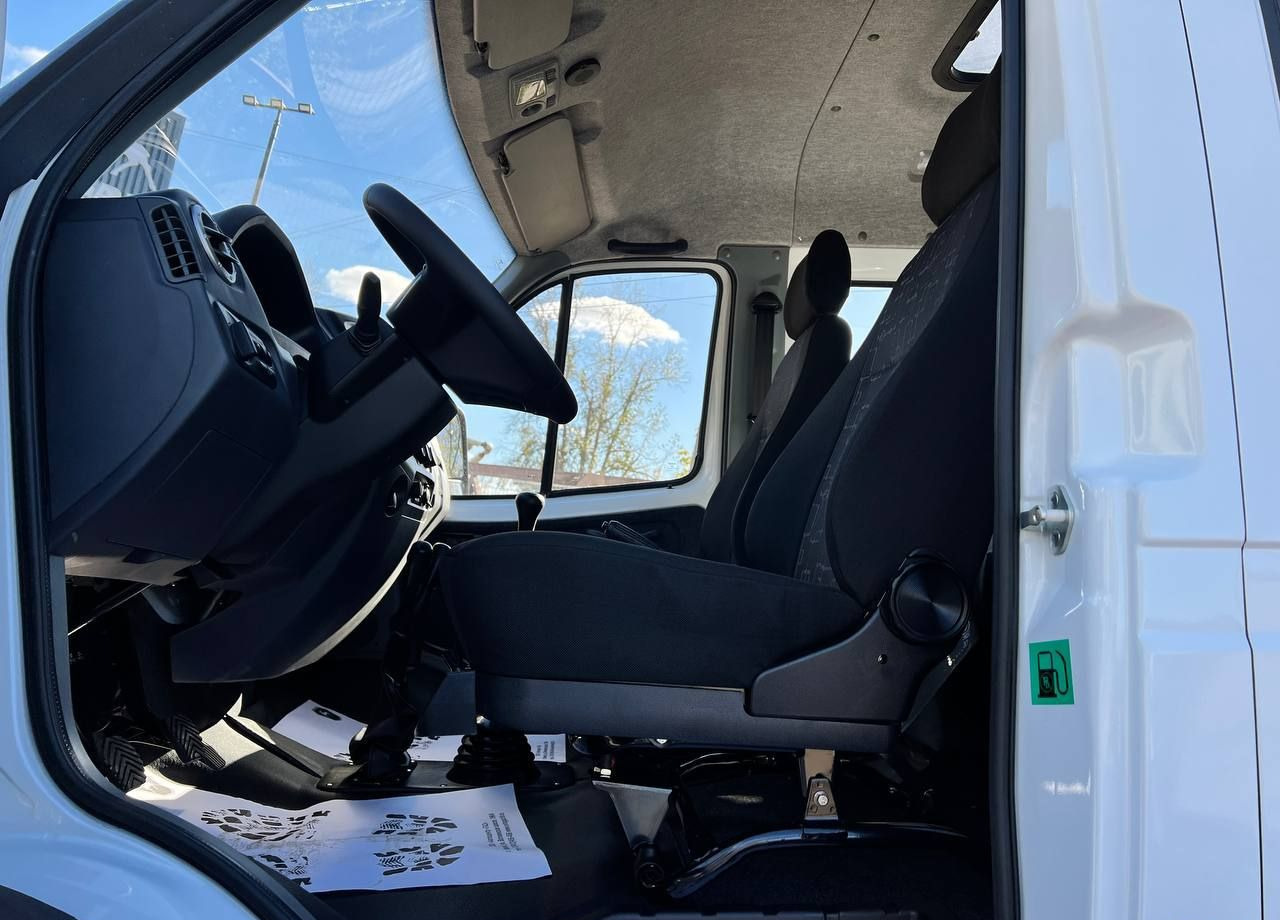 Новый Малотоннажный бортовой грузовик, Грузопассажирский фургон ГАЗ Соболь 2310 2.7 MT: фото 14