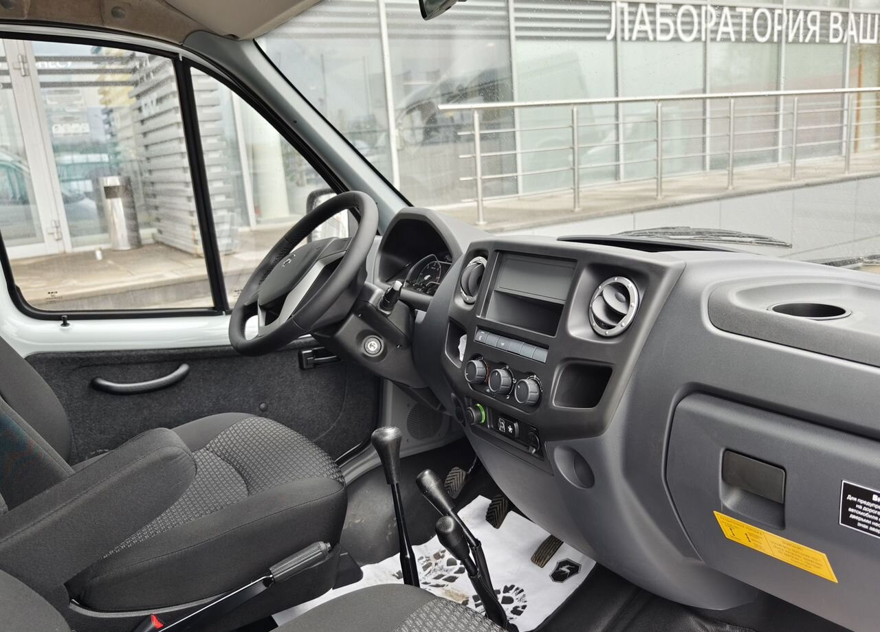 Новый Пассажирский фургон ГАЗ Соболь 2752 2.7 MT: фото 9