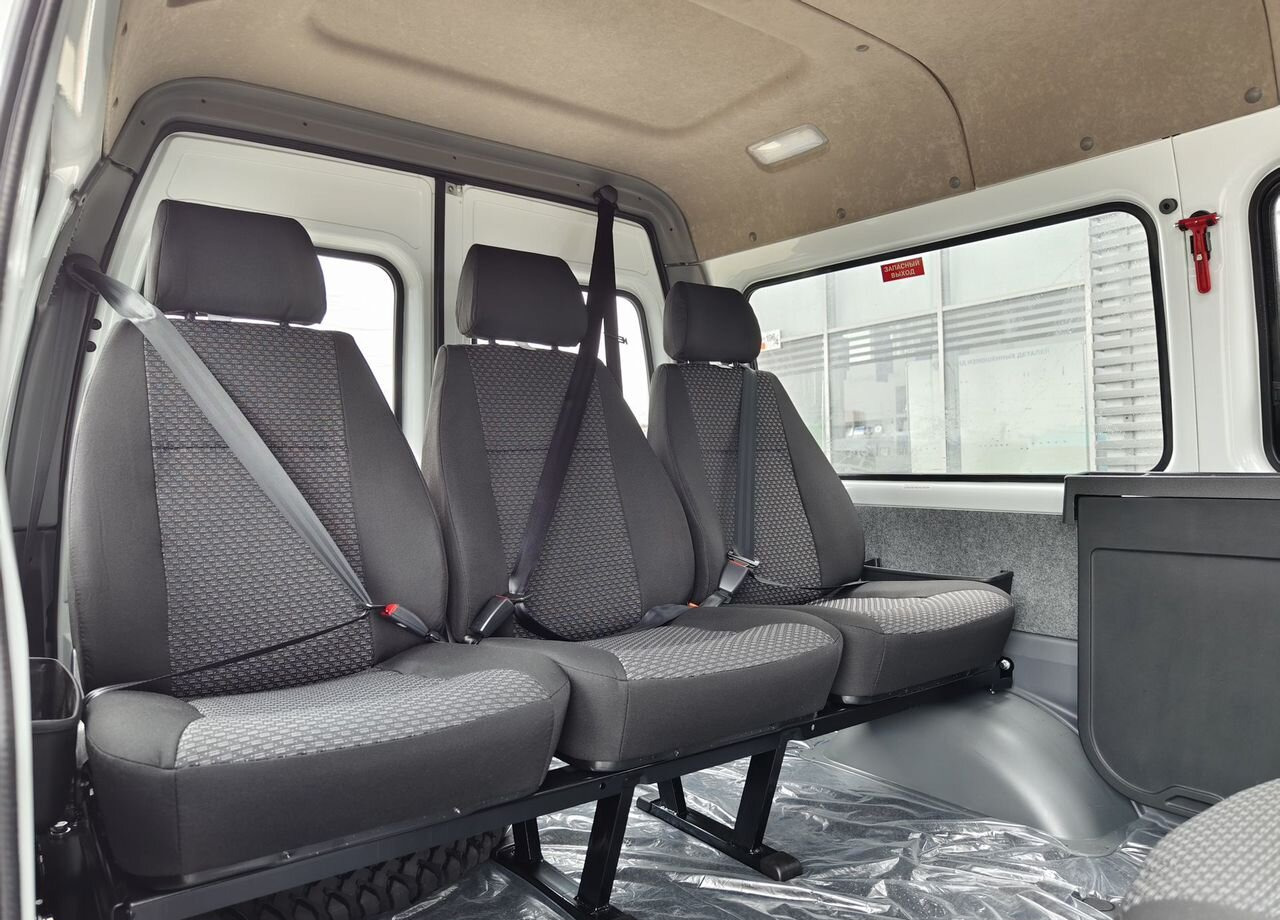 Новый Пассажирский фургон ГАЗ Соболь 2752 2.7 MT: фото 12